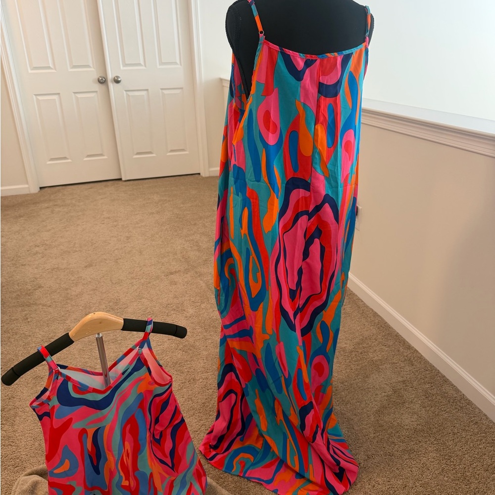 Mommy & Me Matching Summer Dresses | Adult 8/10 + Girls 4Y - Picture 5 of 5